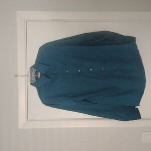 Van Heusen Blue Dress Shirt with Relaxed Fit